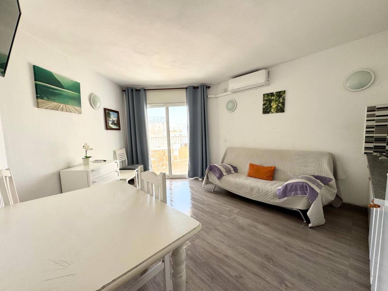 Apartsalou Bilbao Exterior photo